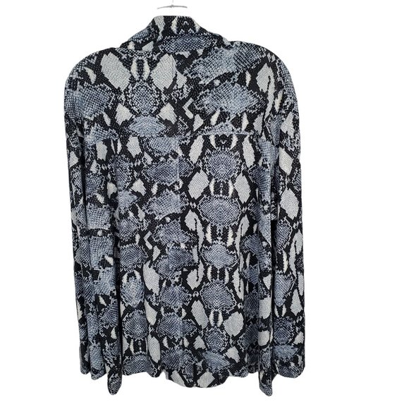 Chico's 3 Sz XL Jacket Blue Reptile Print Zip Belt Pockets Stretch Fluid Jersey - Picture 2 of 9